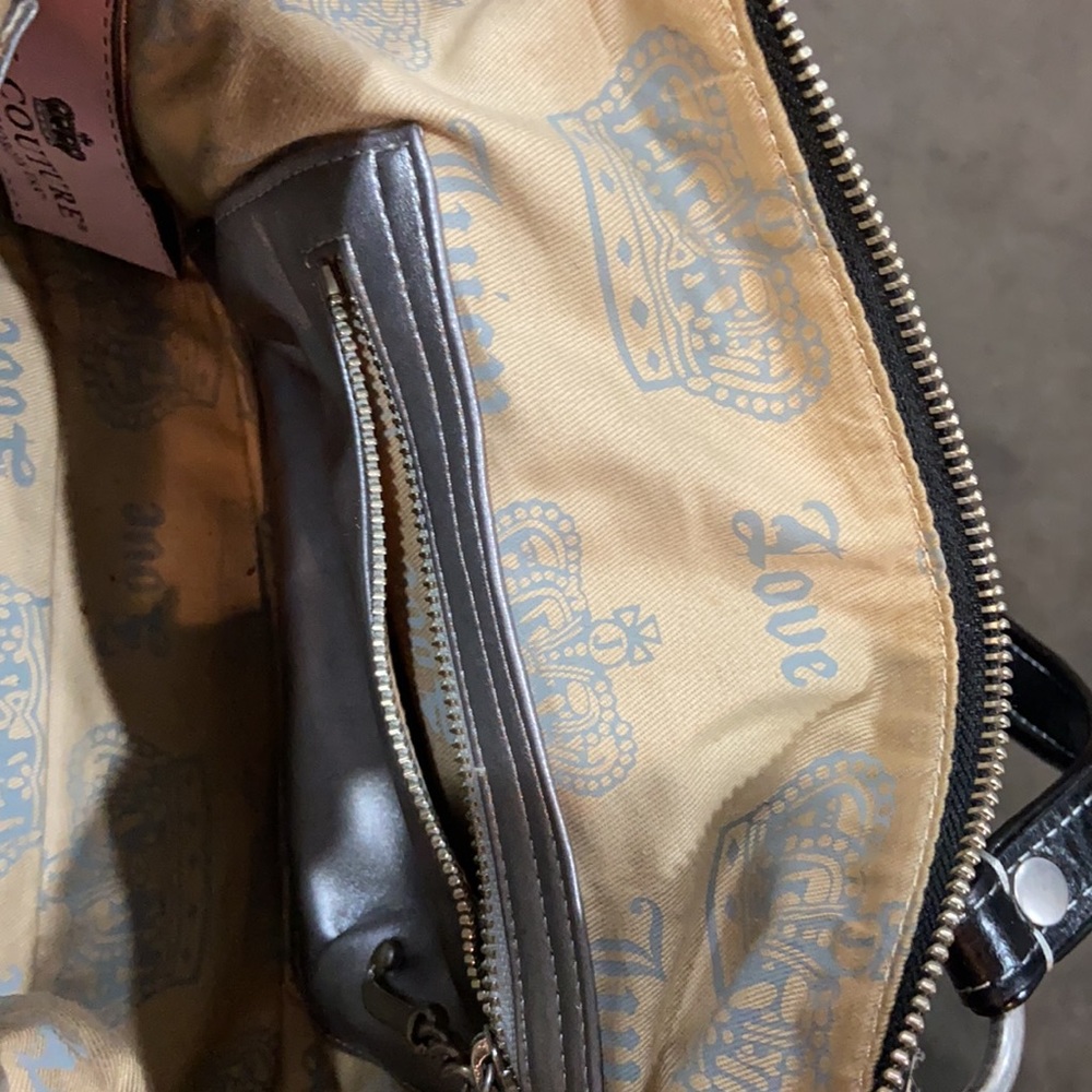 Purse - Picture 3 of 10
